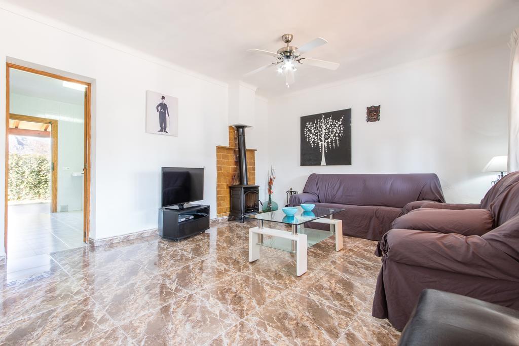 Vakantiehuis Falcó With Private Pool&garden